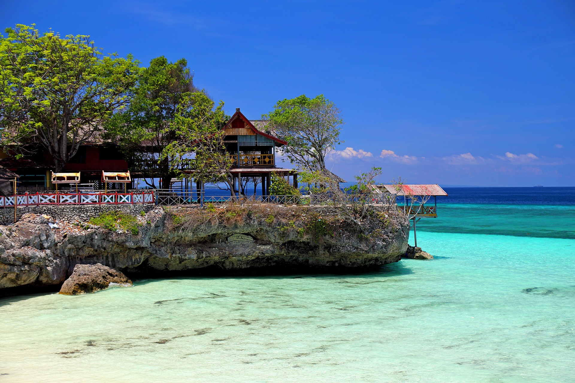 11 Tempattempat wisata yang populer di Sulawesi selatan
