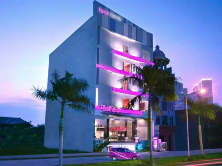 Fave Graha Agung Hotel