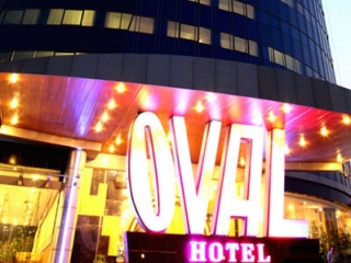 Hotel Oval Surabaya - Surabaya