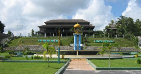Istana Kuning Kalimantan Tengah