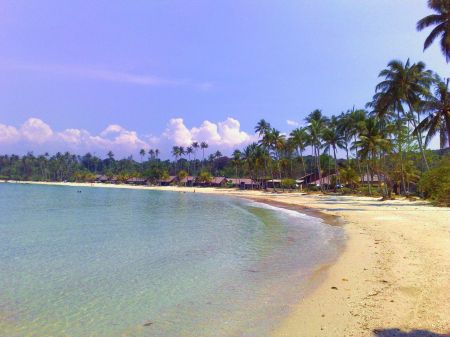 Pantai Lagoi Kepulauan Riau