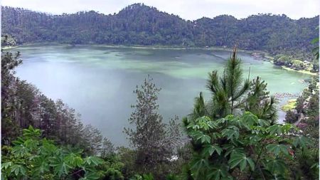 Telaga Ngebel Ponorogo Jawa Timur
