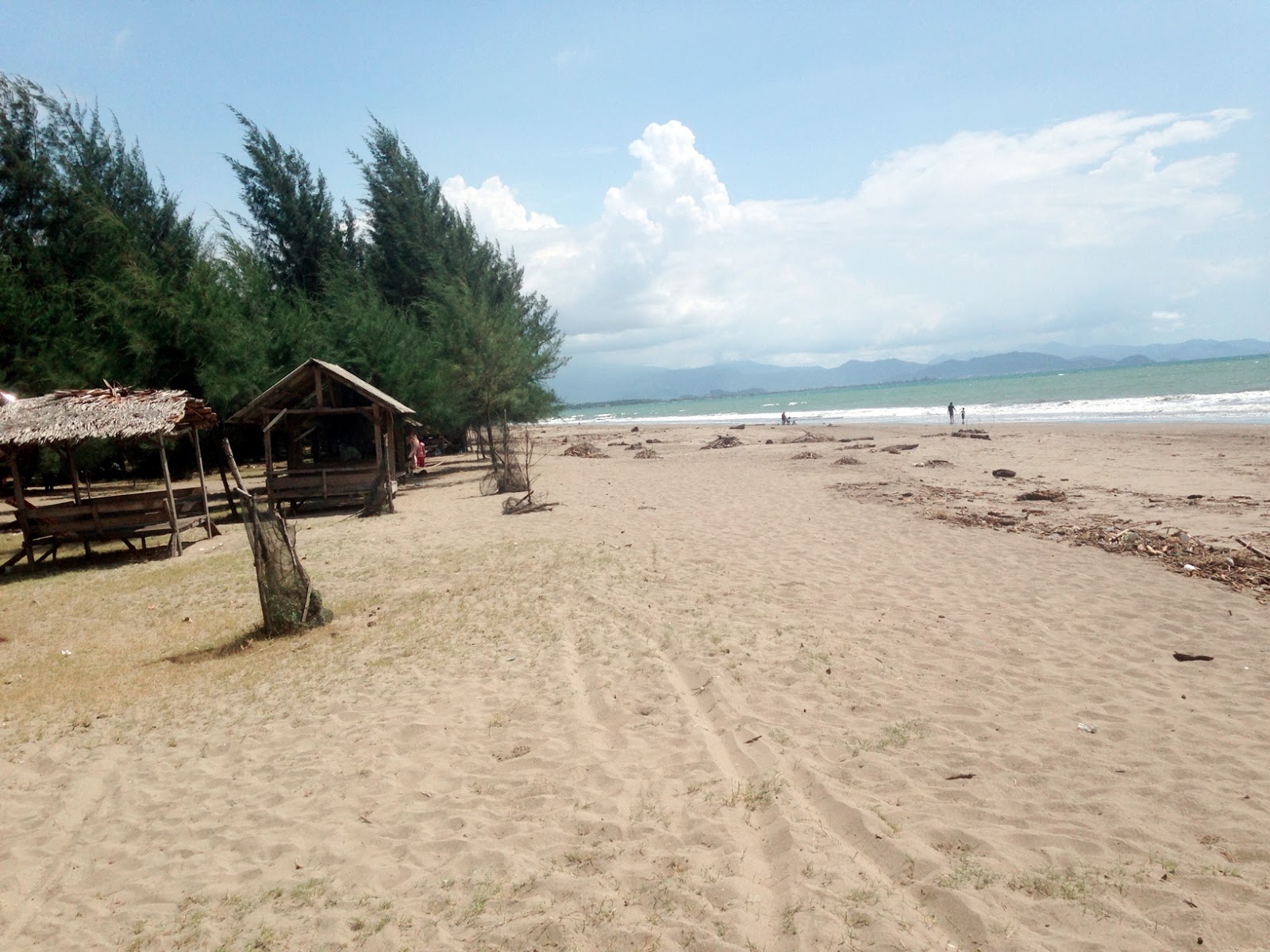  Pantai Pasir  Jambak Nuansa Berbeda di Padang Sumatera 