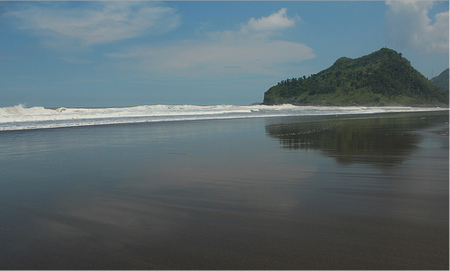 Pantai Suwuk Jawa Tengah