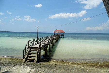 Pantai Lakeba Sulawesi Tenggara
