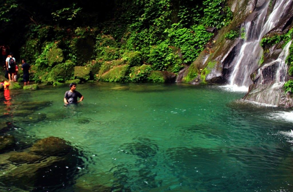 Air Terjun Namu Belanga Alam yang Memukau di Sumatera