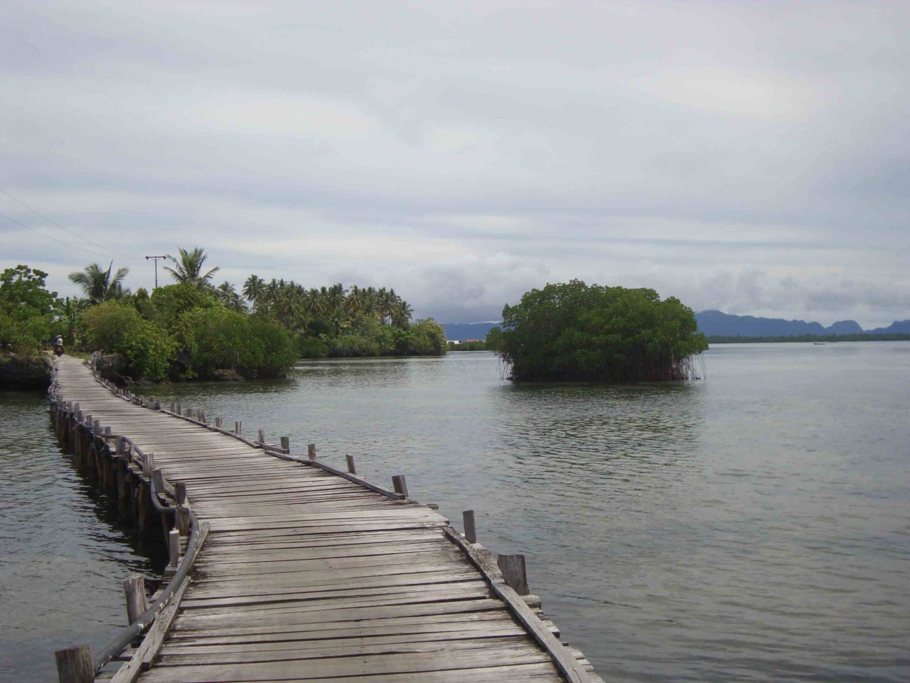 Pulau Osi Pulau Kecil Menawan di Maluku Maluku