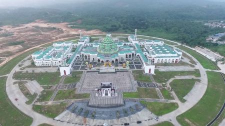 Masjid Agung Natuna Kepulauan Riau
