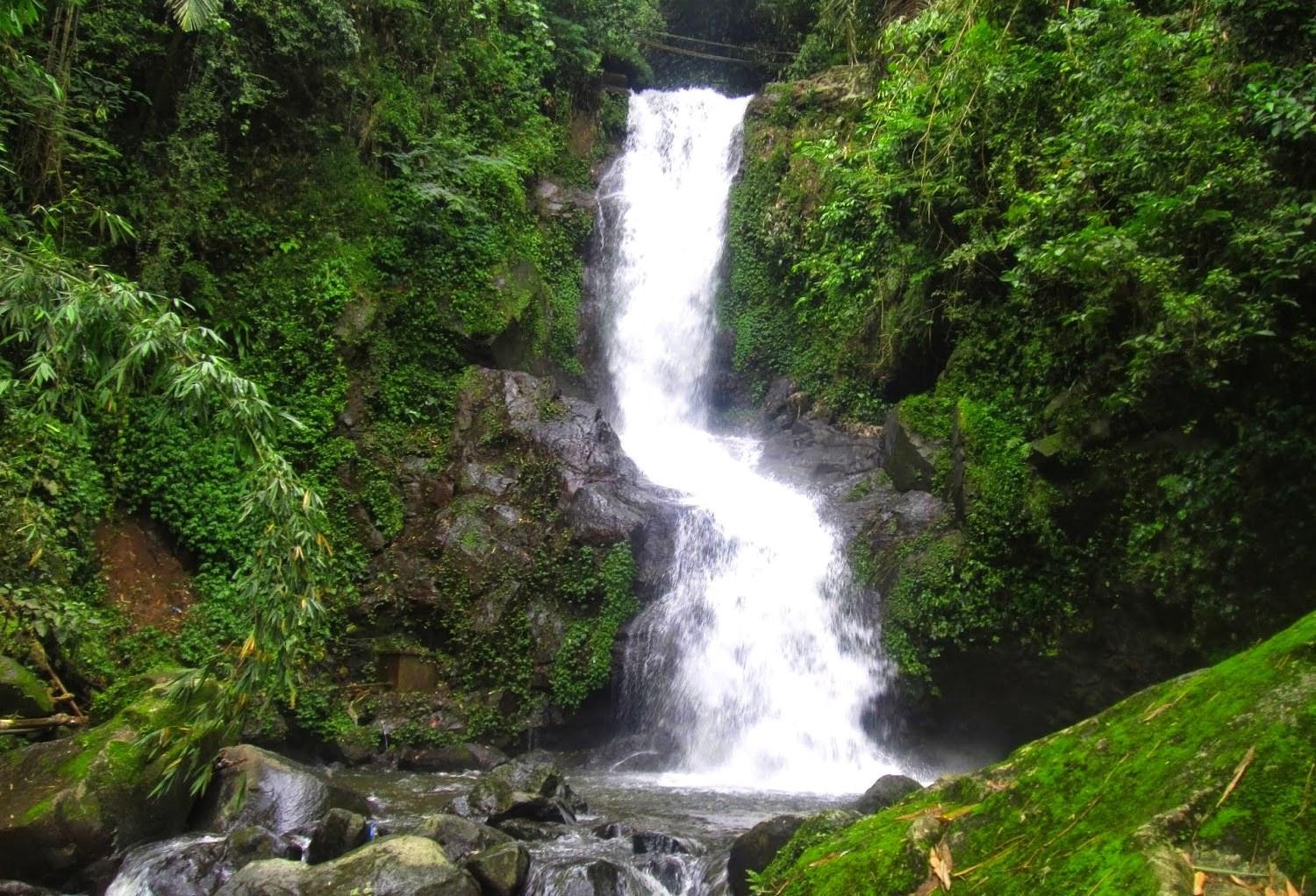 Air Terjun Sekar Langit Indahnya Air Terjun Legendaris di Magelang - Jawa  Tengah