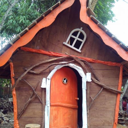 Rumah Kurcaci Ngawi Jawa Timur