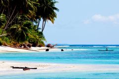 Pantai di Kepulauan Mentawai