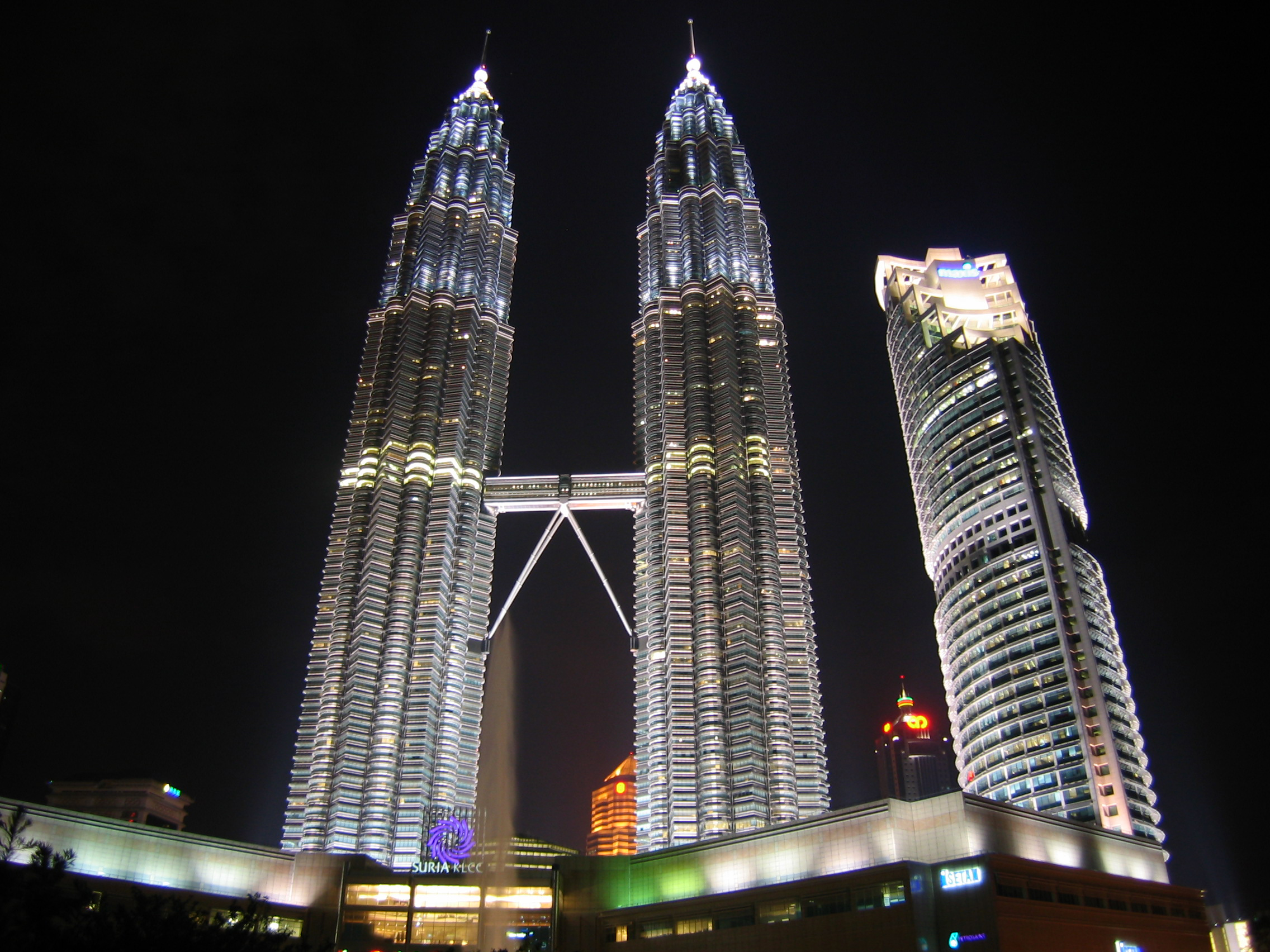 Paket Tour Kuala Lumpur Genting 4 Hari 3 Malam Tour Malaysia