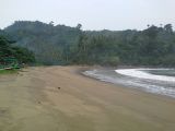 Pantai Wedi Awu Surganya Para Peselancar di Malang