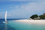 Pulau Nikoi Menikmati Pemandangan Pantai Bersih di Kepulauan Riau