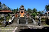Pura Luhur Dwijawarsa Megahnya Simbol Kerukunan Umat Beragama di Malang Jawa Timur