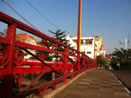 Jembatan Merah Surabaya Jawa Timur