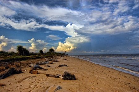 Pantai Ujung Pandaran Kalimantan Tengah