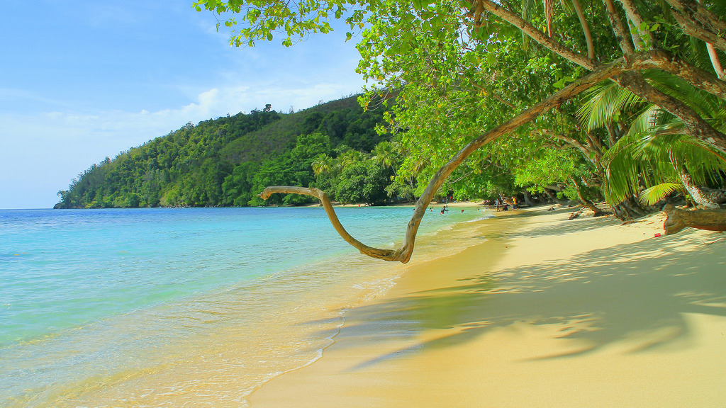 5 Tempat Wisata Pantai Cantik di Papua Papua