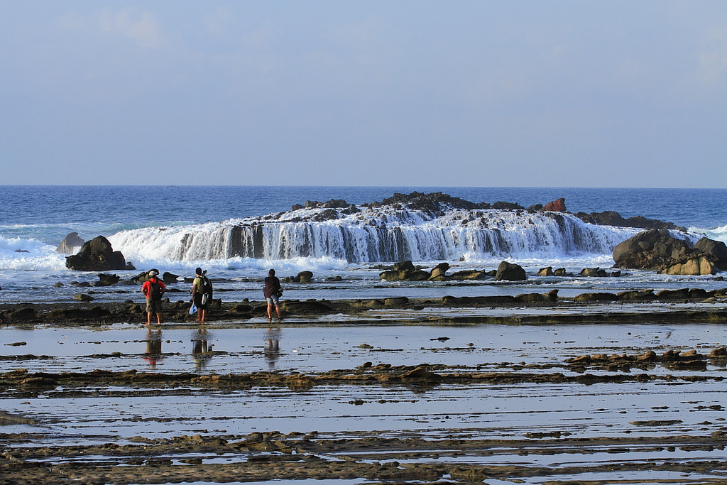 5 Tempat Wisata Pantai Indah Mempesona di Banten - Banten