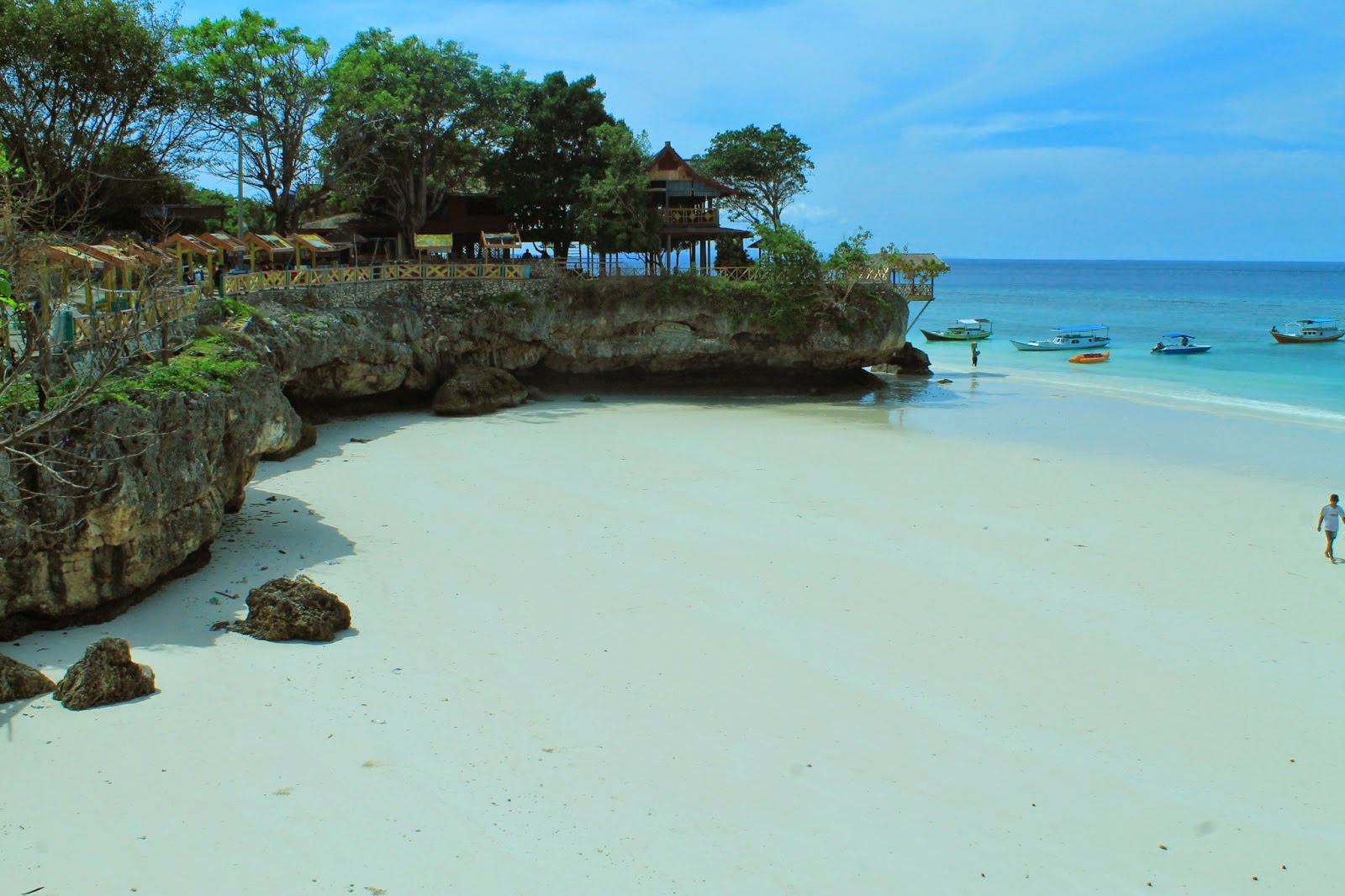 Wisata Pantai Dekat Tanjung Kalimantan