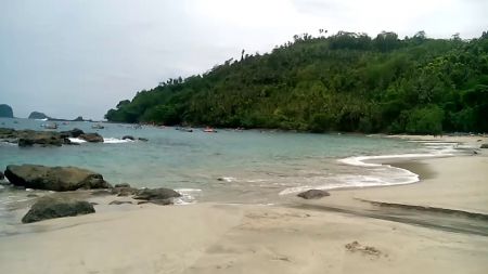 Pantai Ngampiran Trenggalek Jawa Timur