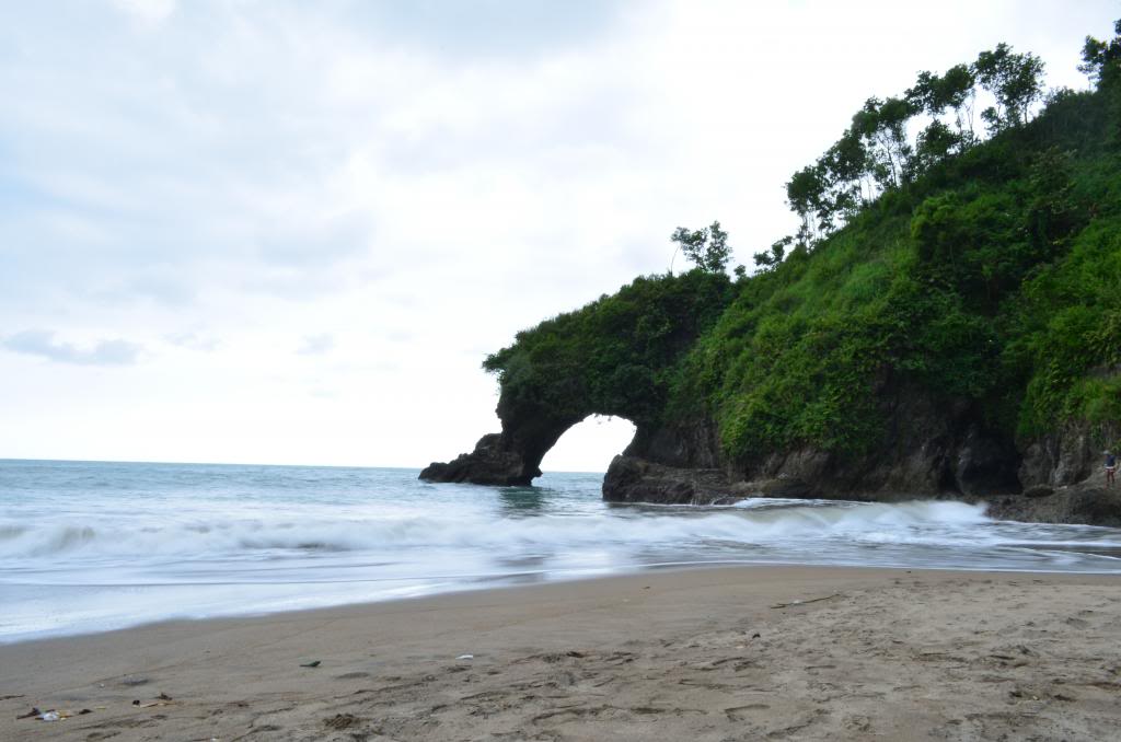 Pantai Logending Tempat Wisata Yang Indah Di Kebumen Jawa