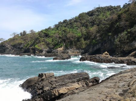 Pantai Kalikencana Nusakambangan Magelang Jawa Tengah