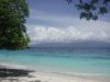 Pantai Hunimua Maluku Gradasi Air Laut yang Sayang Dilewatkan