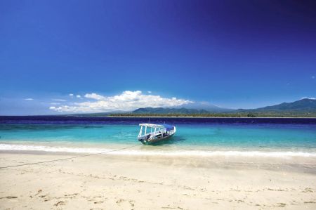 Pantai Sire Nusa Tenggara Barat